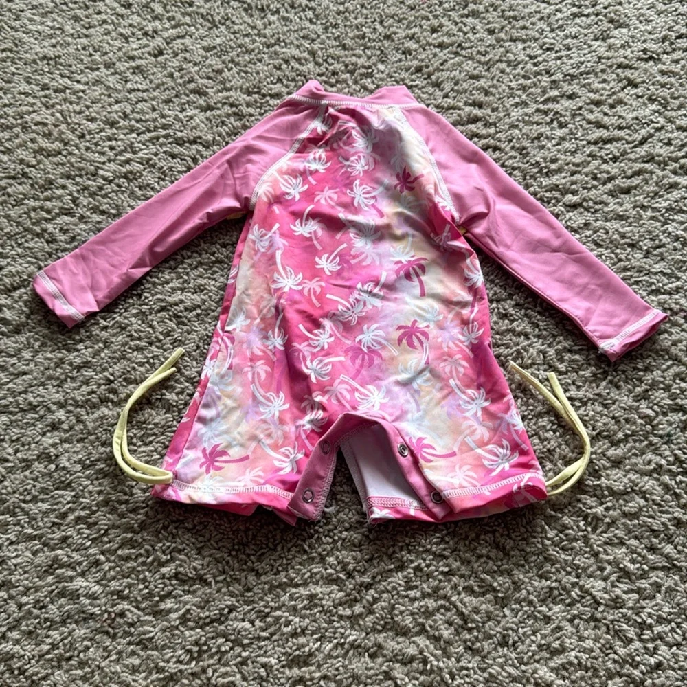 164 NIB BesserBay Infant Girl UPF 50+ Half Zip Long Sleeve Swimsuit -Size: 6-12M